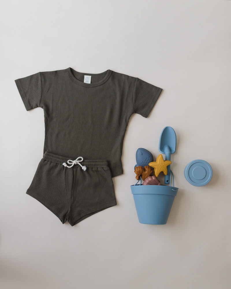 Cotton Waffle-Knit Baby Outfit - Waffle Shirt & Shorts Set - Neutral Baby Clothes